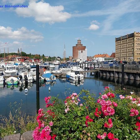 Ohm Apartment Holtsee Bagian luar foto